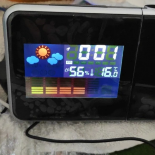 Projekčné LCD hodiny s meteorologickou stanicou photo review